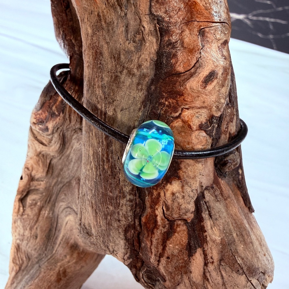 ATI 925 Sterling Silver Blue Green Floral Glass Bead Black Leather Bracelet